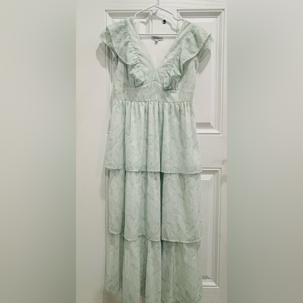 Elegant Light Green Strapless Dress